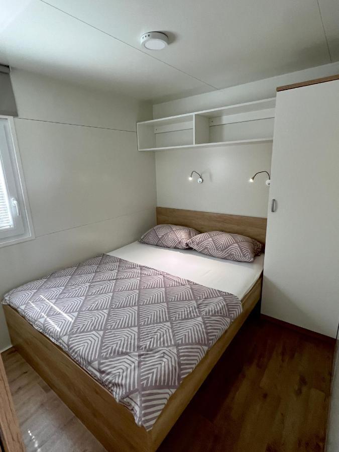 Zen Murter Mobil Home Бетина Экстерьер фото